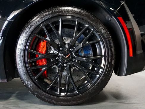 Used 2017 Chevrolet Corvette Z06 RWD image 61