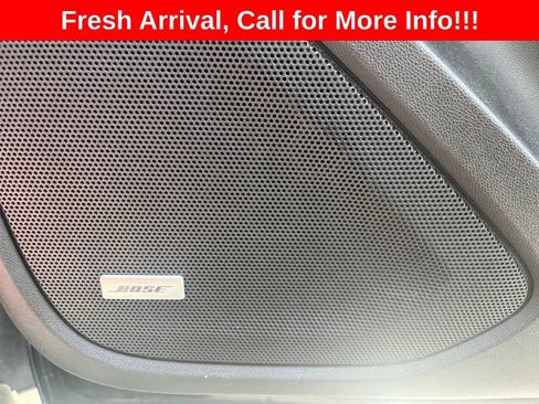 Used 2018 GMC Terrain Denali w/ Driver Alert Package II AWD/4WD image 14