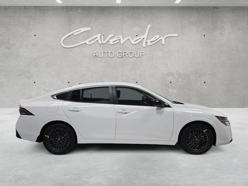 New 2026 Nissan Sentra SV FWD image 17