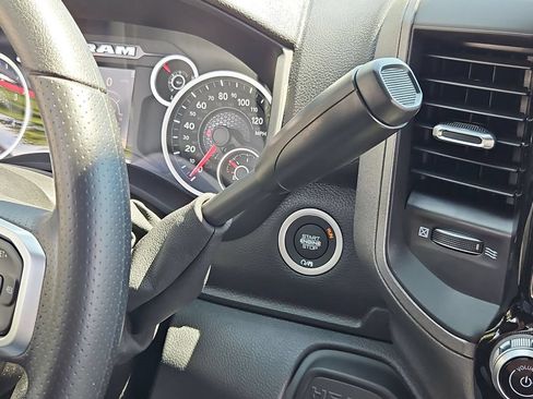 New 2026 RAM 2500 Tradesman AWD/4WD image 27