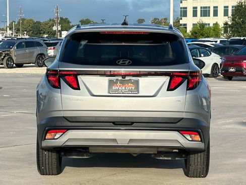 Used 2025 Hyundai Tucson SEL AWD/4WD image 5