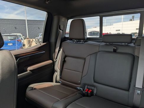 New 2026 GMC Sierra 1500 Denali w/ Denali Reserve Package AWD/4WD image 12