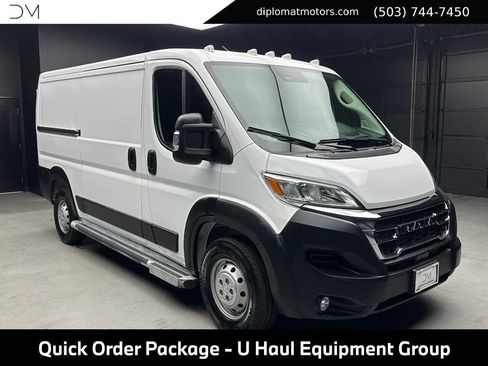 Used 2025 RAM ProMaster 2500 w/ U-Haul Equipment Group FWD image 9