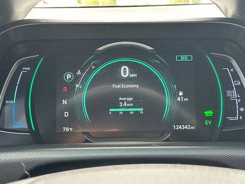 Used 2020 Hyundai Ioniq SE FWD image 23