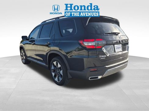 New 2026 Honda Pilot Elite image 5