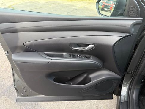 New 2026 Hyundai Tucson Blue SE image 10