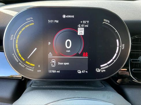 Used 2024 MINI Cooper SE image 21