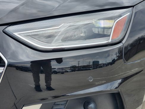 Used 2021 Audi A4 2.0T Premium w/ Convenience Package image 9