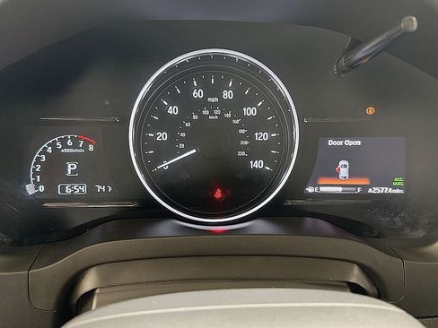 Used 2019 Honda HR-V EX image 11