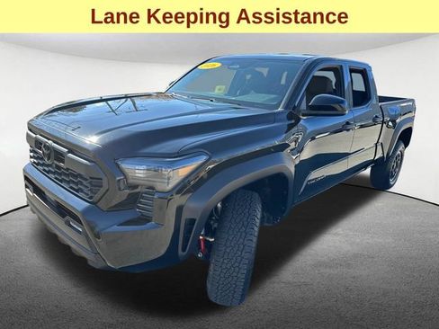 Certified 2026 Toyota Tacoma TRD Off-Road AWD/4WD image 6