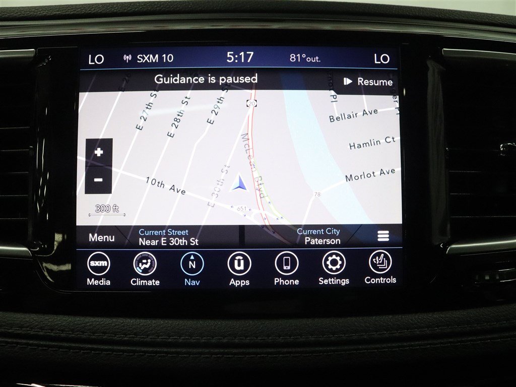Used 2020 Chrysler Pacifica Limited FWD image 34