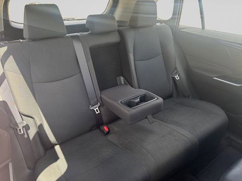 Used 2024 Toyota RAV4 LE FWD image 17