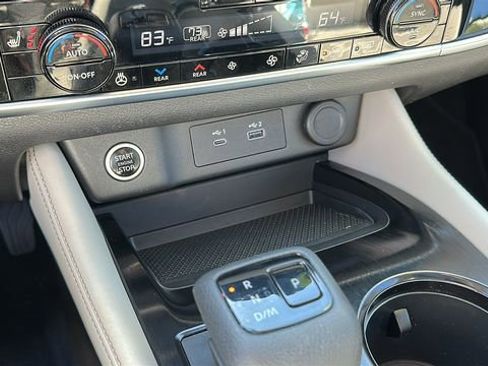 Certified 2023 Nissan Rogue SL w/ SL Premium Package AWD/4WD image 19