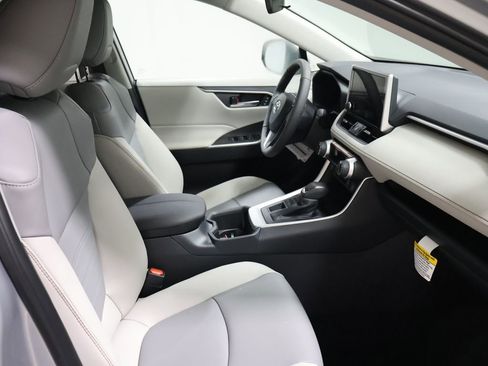New 2025 Toyota RAV4 XLE Premium image 20