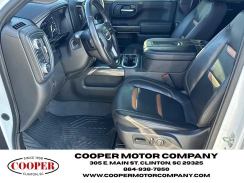 Used 2020 GMC Sierra 1500 AT4 w/ AT4 Premium Package image 9