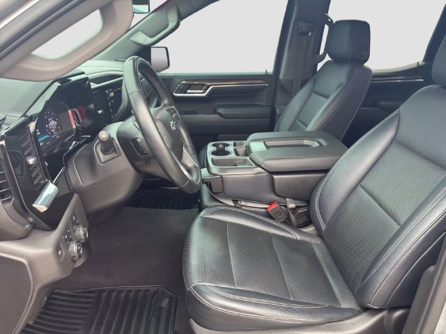 Used 2023 Chevrolet Silverado 1500 RST AWD/4WD image 11