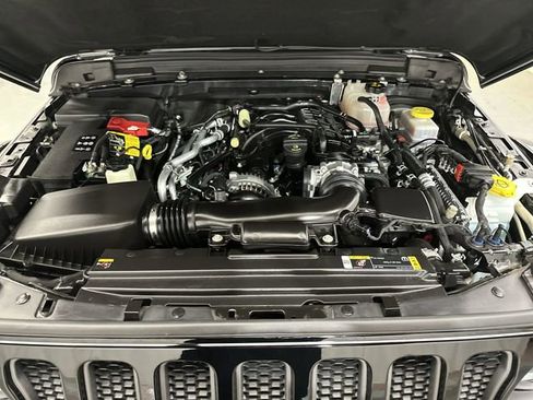 Used 2022 Jeep Wrangler Unlimited Rubicon w/ Steel Bumper Group AWD/4WD image 21