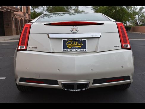 Used 2013 Cadillac CTS Coupe RWD image 9