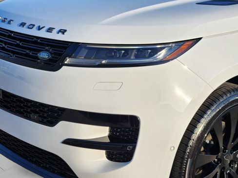 New 2026 Land Rover Range Rover Sport Dynamic SE AWD/4WD image 8