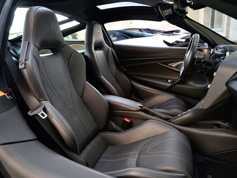 Used 2018 McLaren 720S Luxury image 23