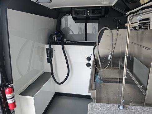 New 2024 Mercedes-Benz Sprinter 144 Cargo w/ Acoustic Package image 24