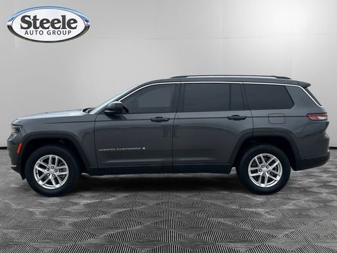 Used 2024 Jeep Grand Cherokee L Laredo image 2