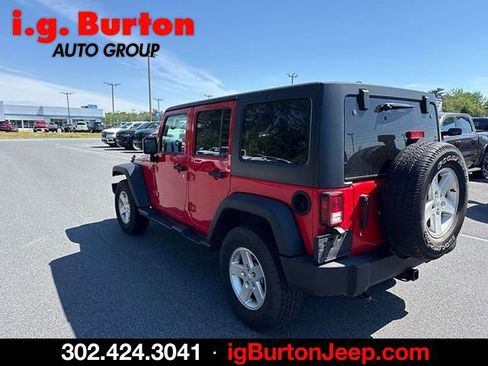 Used 2015 Jeep Wrangler Unlimited Sport w/ Quick Order Package 24S AWD/4WD image 5