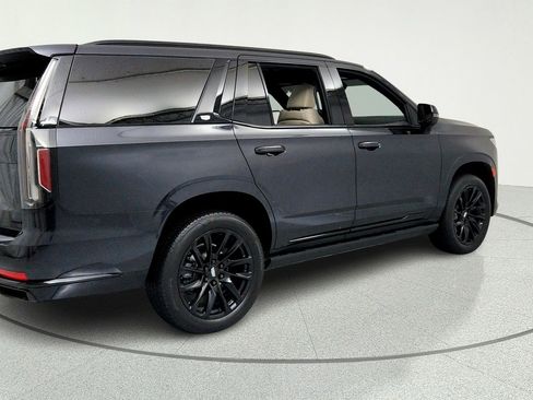 Certified 2024 Cadillac Escalade Sport w/ LPO, ONYX Package AWD/4WD image 5