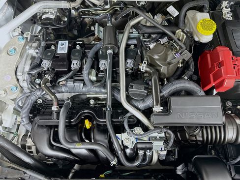 Used 2025 Nissan Sentra SV FWD image 31