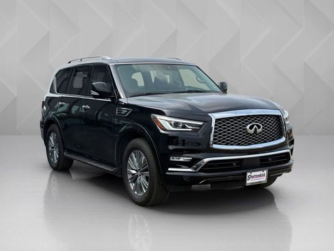 Used 2022 INFINITI QX80 Luxe w/ Cargo Package RWD image 3