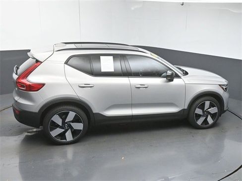 Certified 2024 Volvo XC40 Recharge Plus w/ Protection Package Premier image 46