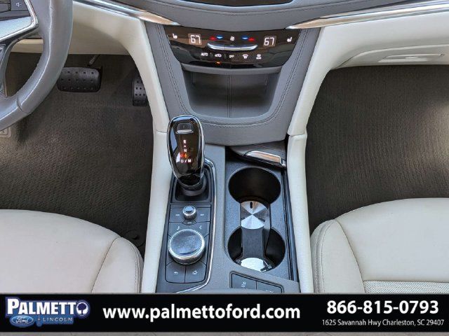 Used 2020 Cadillac XT5 Premium Luxury FWD image 18