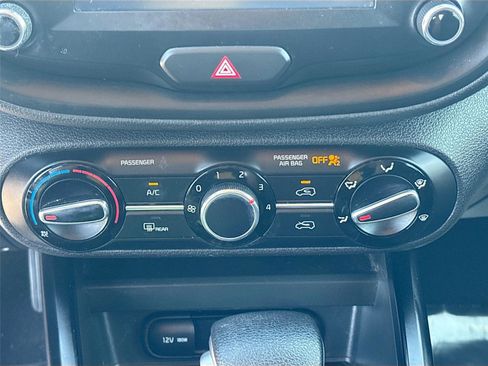 Used 2020 Kia Soul S image 17