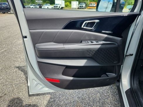 New 2026 Kia Carnival SX Prestige image 11