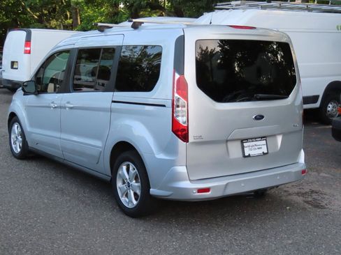 Used 2015 Ford Transit Connect XLT FWD image 3