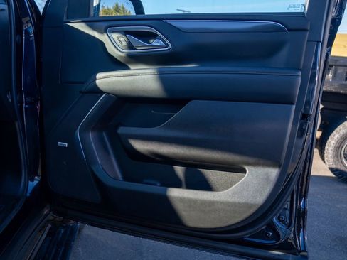 Used 2021 GMC Yukon AT4 w/ AT4 Premium Package image 10