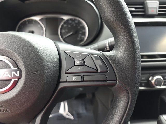 Used 2025 Nissan Versa S w/ Trunk Package FWD image 18