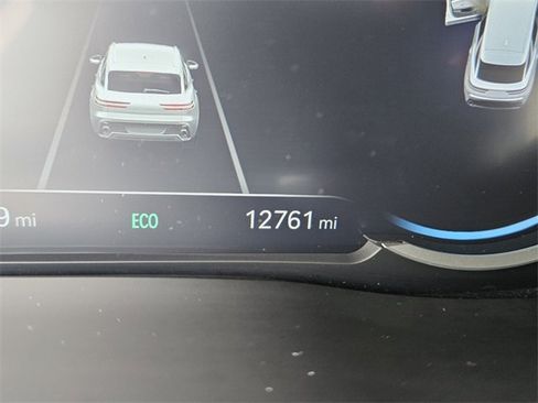 Used 2025 Genesis GV70 2.5T w/ Advanced Package image 29