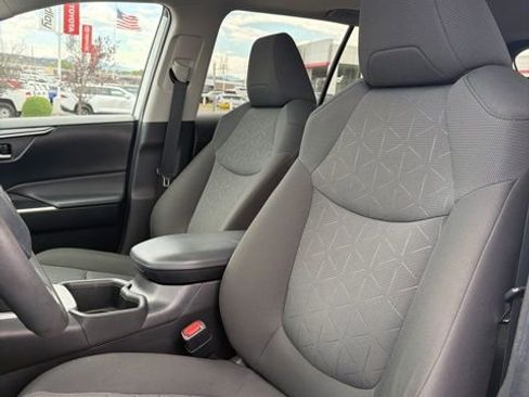 Used 2023 Toyota RAV4 XLE w/ Convenience Package image 17
