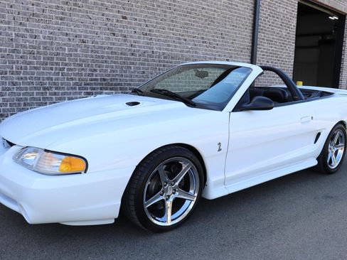 Used 1998 Ford Mustang Cobra image 24