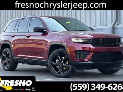 Used 2024 Jeep Grand Cherokee Altitude