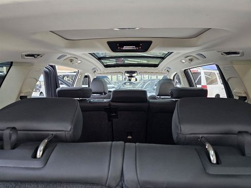 Used 2020 BMW X7 xDrive40i w/ Premium Package AWD/4WD image 14