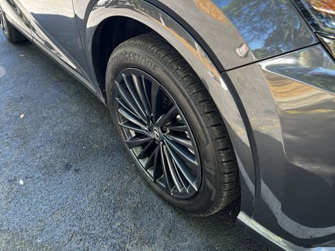 Used 2024 Lexus RX 350 Premium w/ Convenience Package image 11