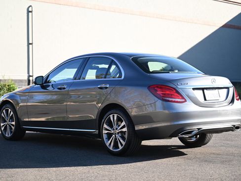 Used 2018 Mercedes-Benz C 300 4MATIC Sedan image 6
