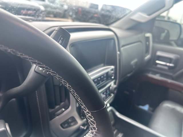 Used 2018 GMC Sierra 1500 SLT AWD/4WD image 5
