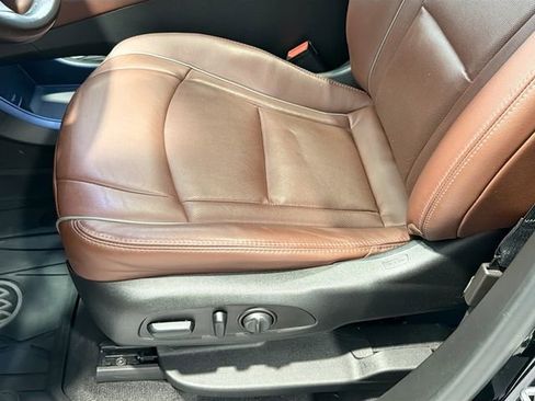 Used 2019 Buick Enclave Avenir image 19