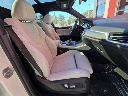 Used 2023 BMW X5 sDrive40i w/ M Sport Package image 19