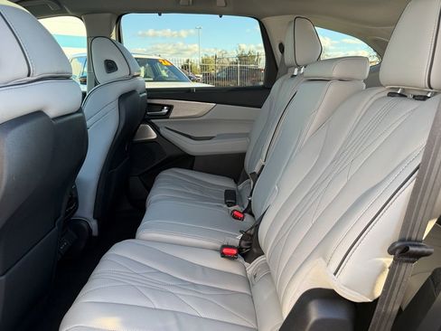 New 2026 Acura MDX w/ Advance Package image 25