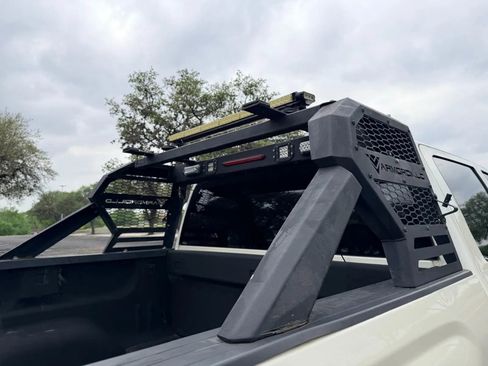 Used 2014 GMC Sierra 1500 SLE w/ Texas SLE Value Package image 18