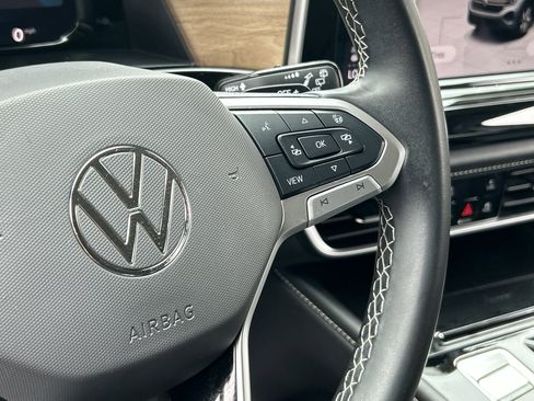 Used 2024 Volkswagen Atlas SE AWD/4WD image 27